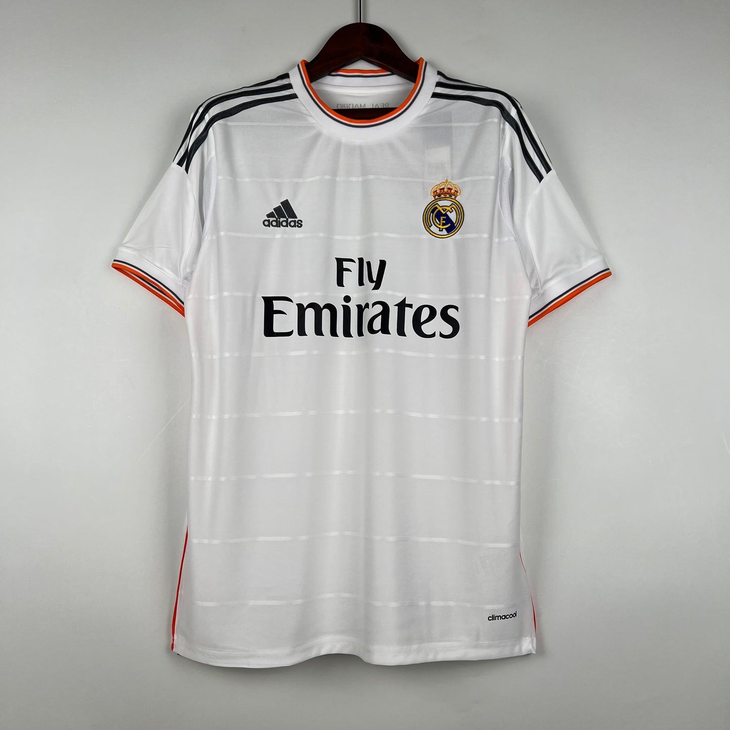 Real Madrid Retro 2013/2014 Home Jersey