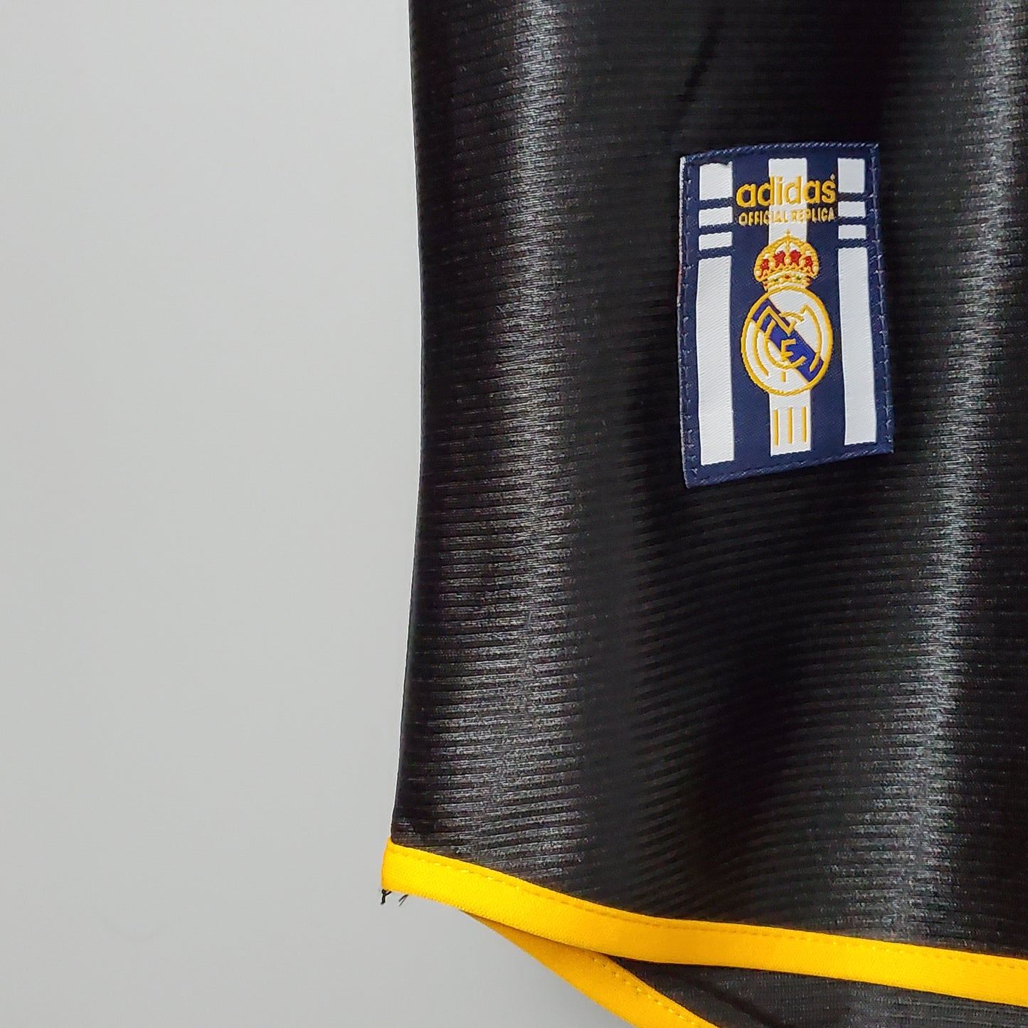 Real Madrid Retro 1999/2000 Away Jersey