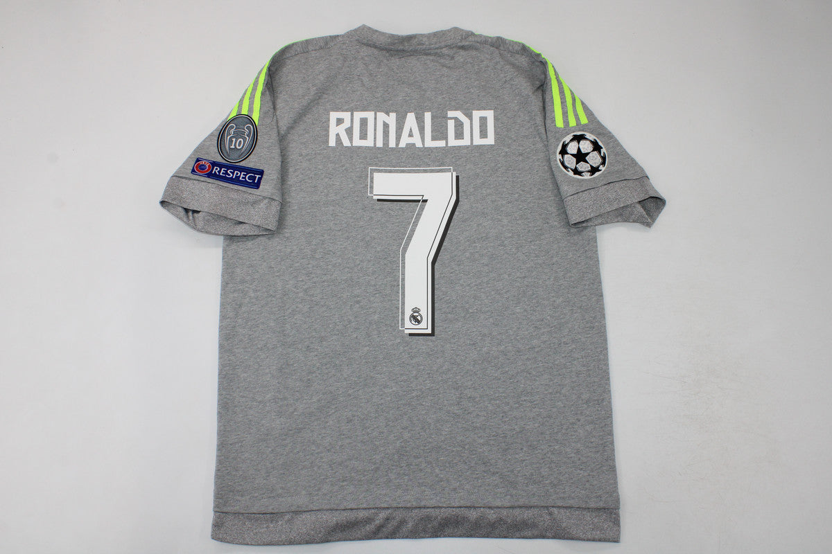 Real Madrid Retro 2015/2016 Away Jersey