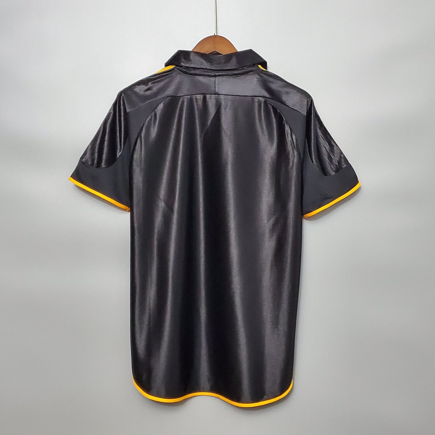 Real Madrid Retro 1999/2000 Away Jersey