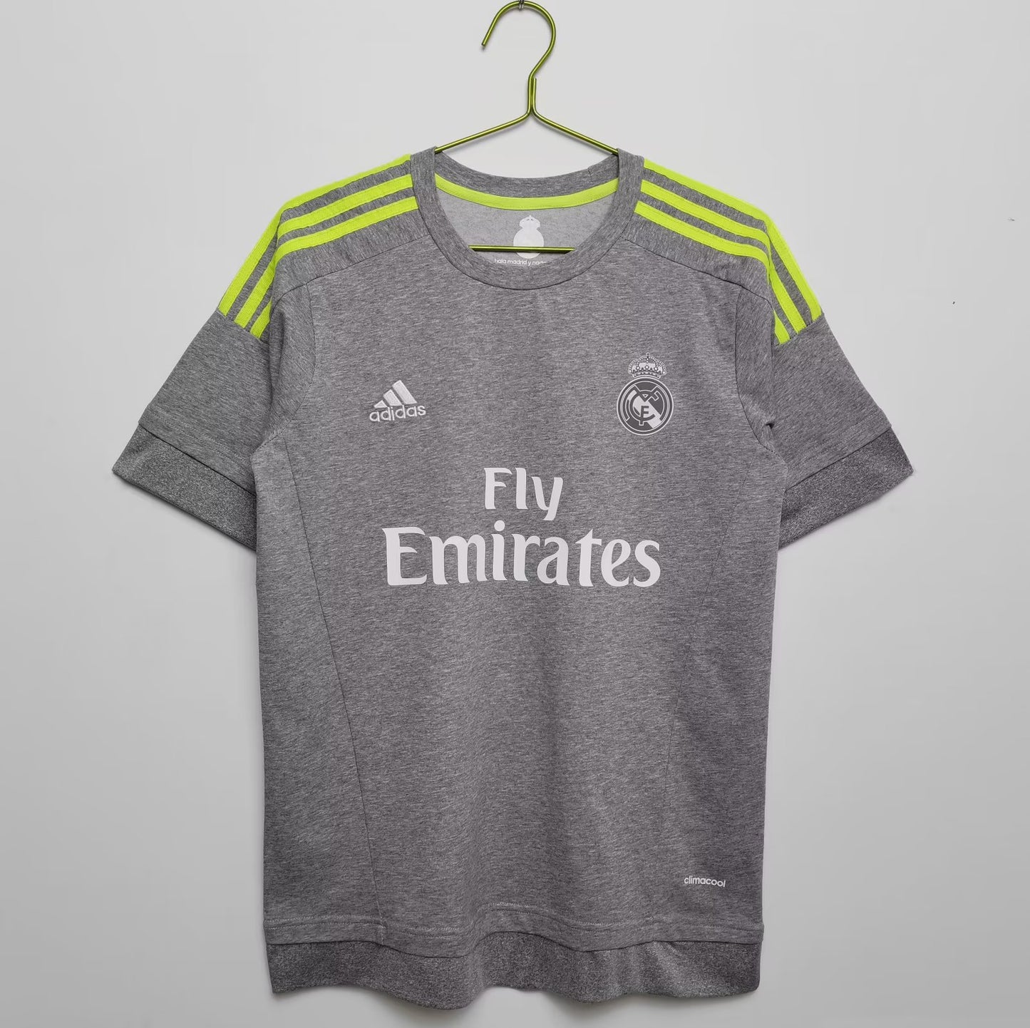 Real Madrid Retro 2015/2016 Away Jersey